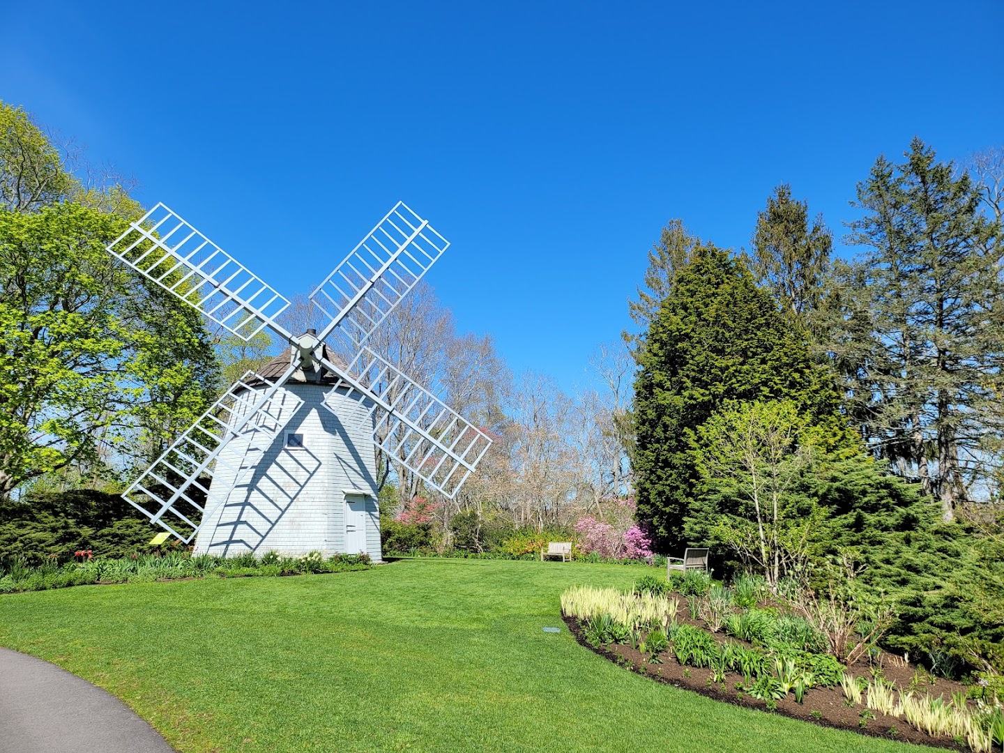 Heritage Museums & Gardens image 3